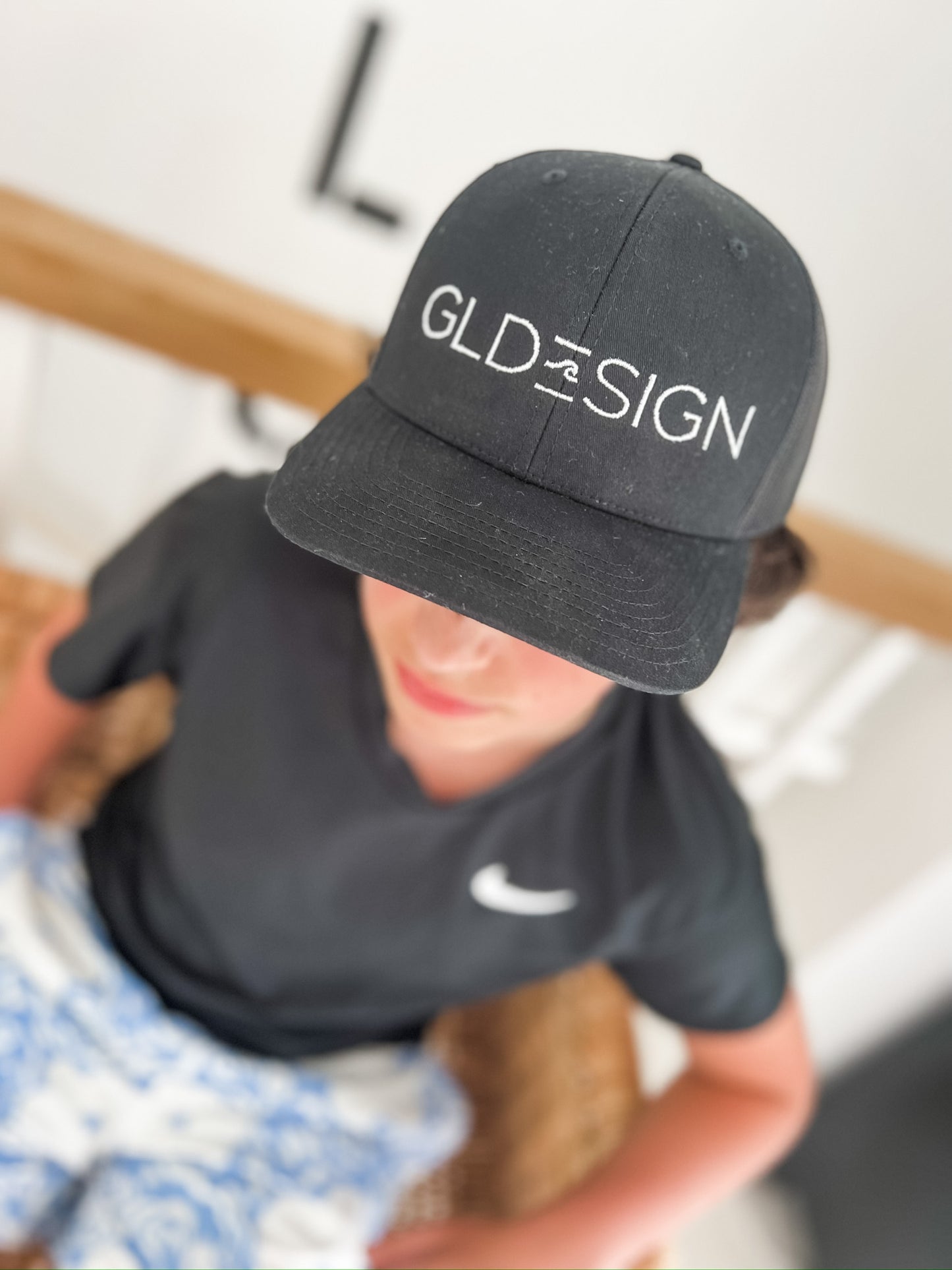 GLDESIGN Trucker Hat - Black/Black