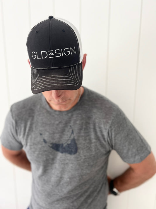 GLDESIGN Trucker Hat - Black/White